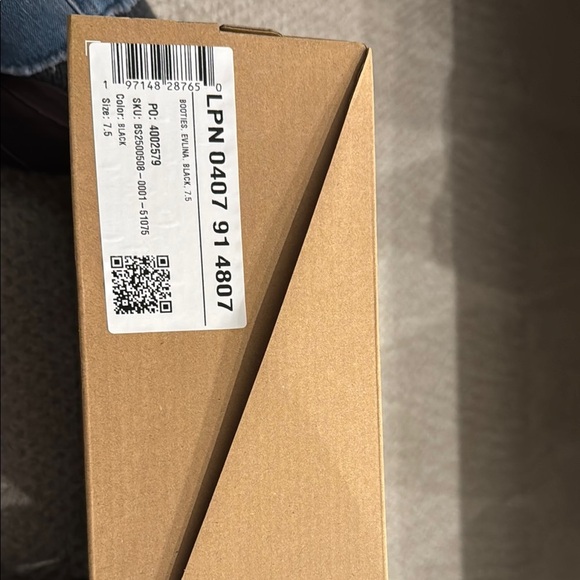 JustFab- Elvina Stiletto Bootie - Picture 11 of 12